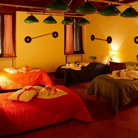 Hostel Mantua Hostal