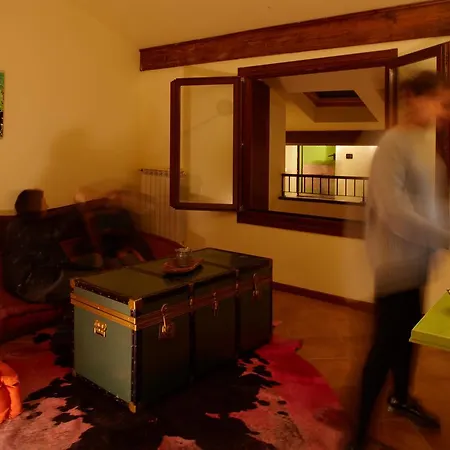 Mantua Hostal Hostel