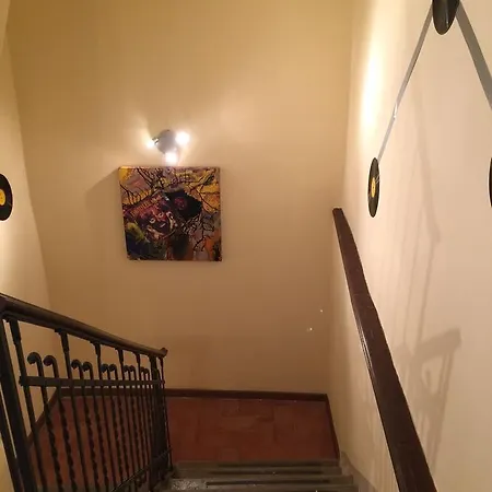 Mantua Hostal Хостел Мантуя